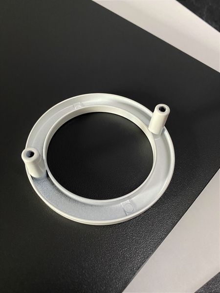 Круглая белая ручка для мебели Circle 64 мм между винтами FX-085-64-07 фото